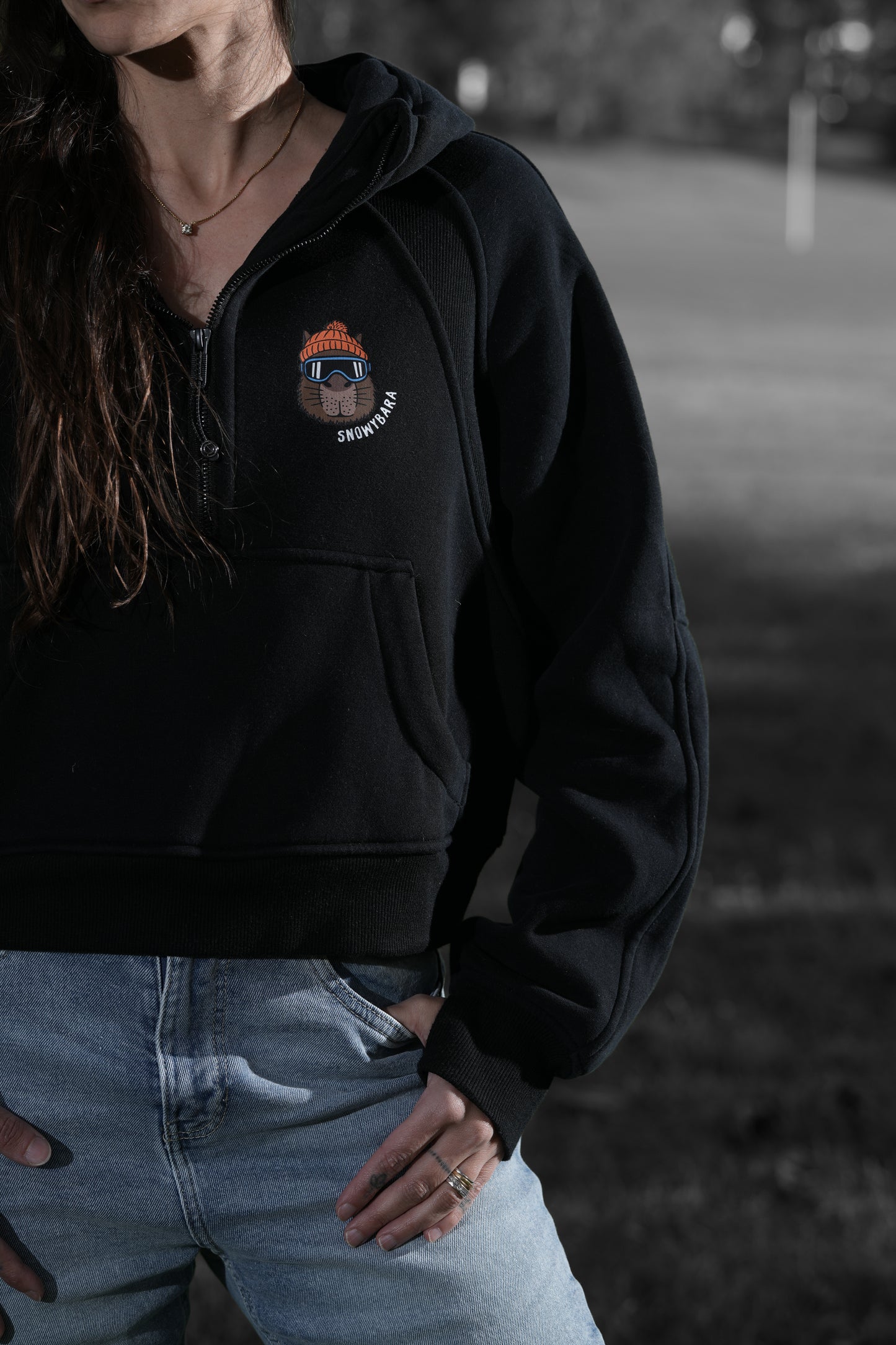 CROPPED HOODIE