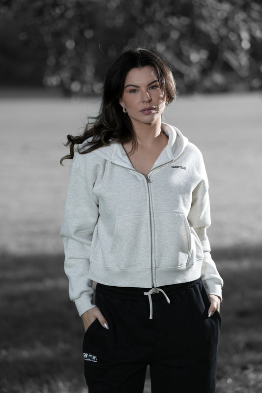 SNOWYBARA CROPPED HOODIE MATE