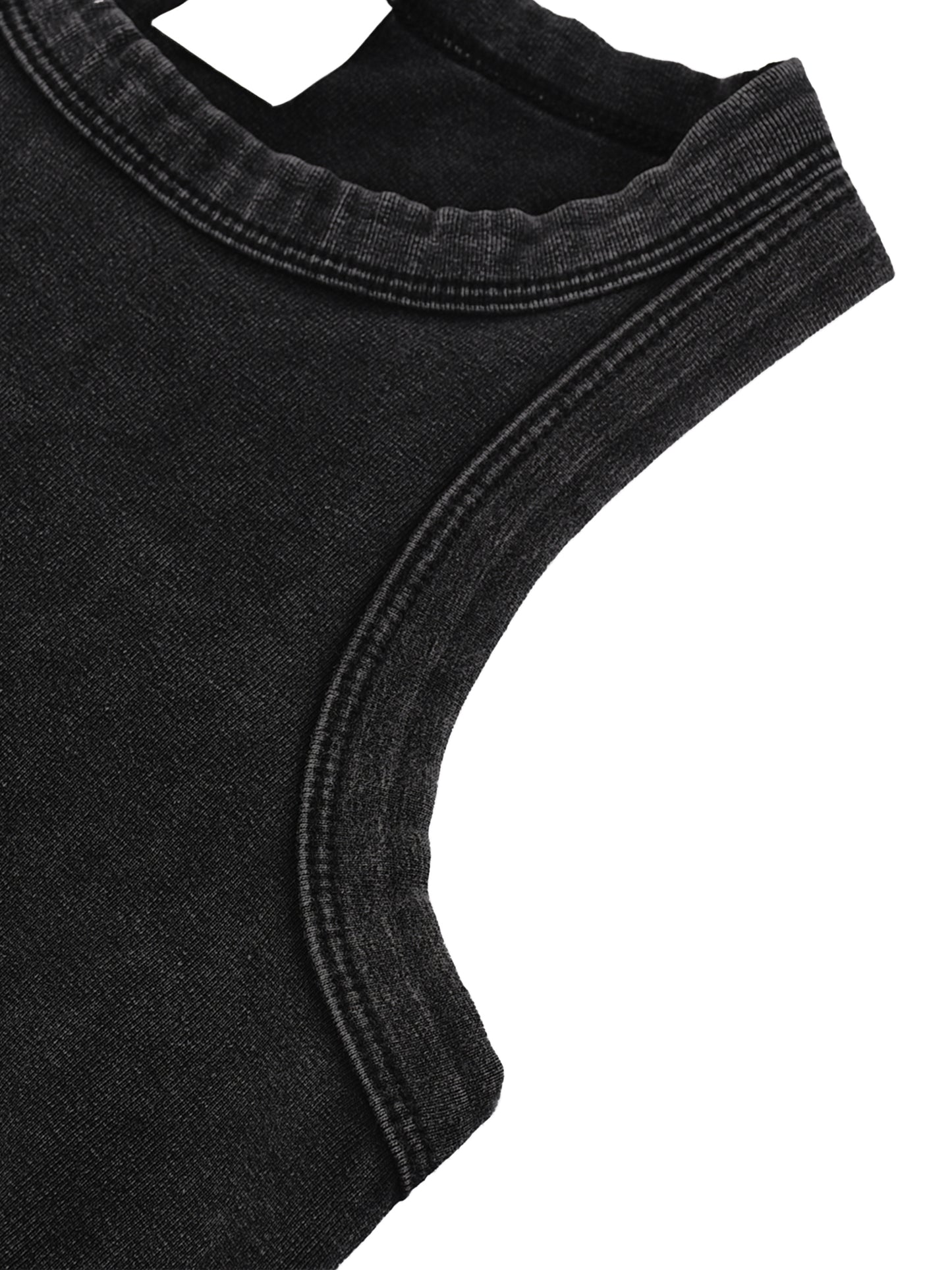 SNOWYBARA CROP TANK TOP