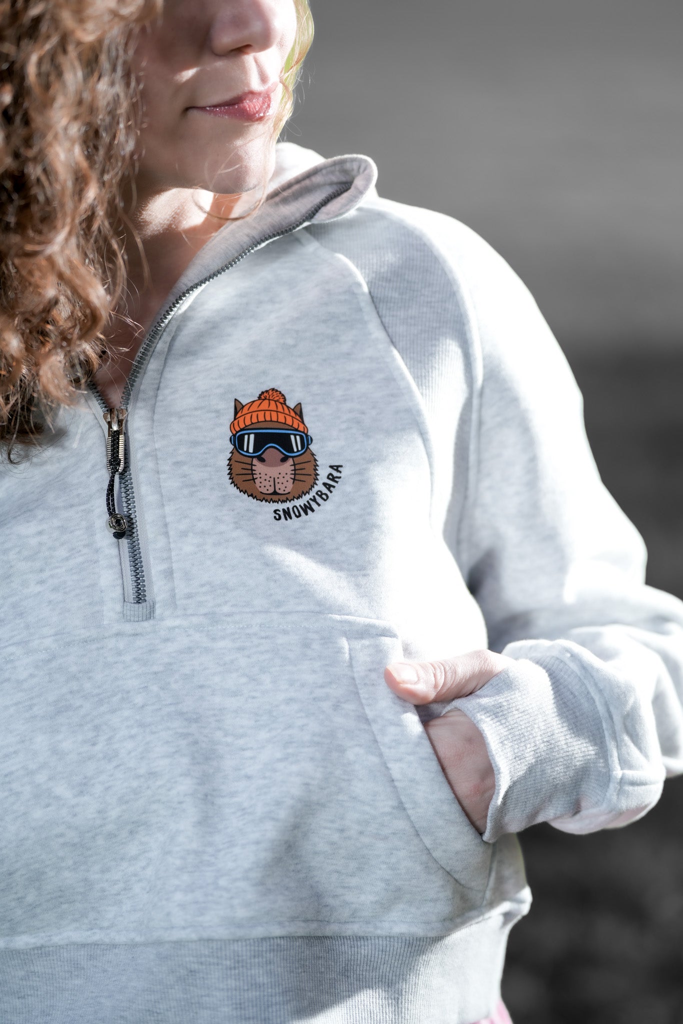 CROPPED HOODIE